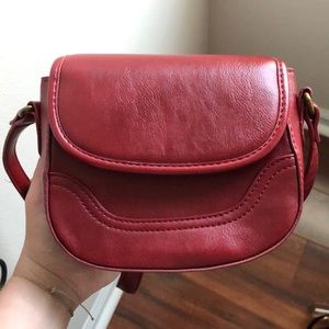 RED FOREVER21 CROSSBODY